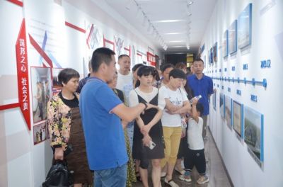 爱在广东会gdh——公司组织“敬职爱家”之优秀职工家属进企业参观体验活动