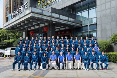 2022年广东会gdh医药“奋斗谱写成长新华章”大学生入职培训举行开营仪式