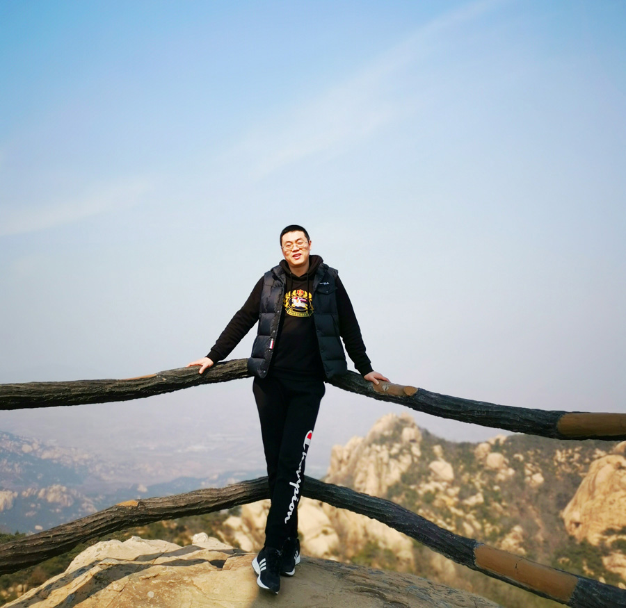 2022年度广东会gdh医药金牛奋斗者——董真奇