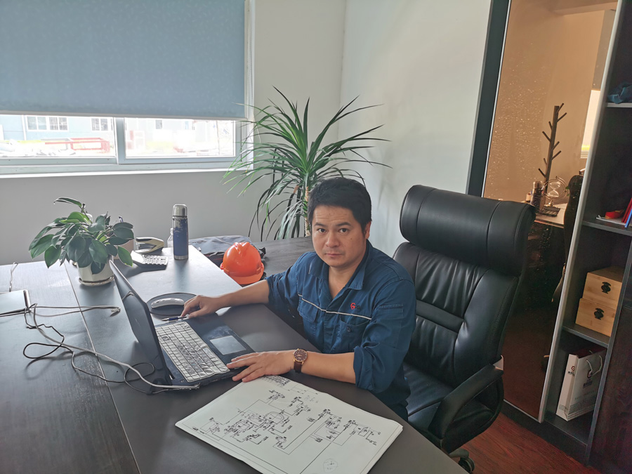 2022年度广东会gdh医药金穗奋斗者——邱财运