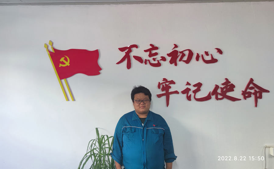 2022年度广东会gdh医药优秀科技奋斗者——张  强