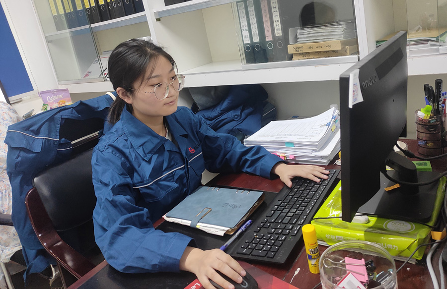 2022年度广东会gdh医药优秀科技奋斗者——黄  敏